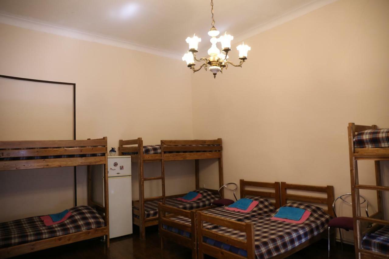 טביליסי Private Rooms In The City Center - Chonqadze 9 מראה חיצוני תמונה